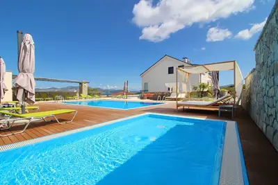 Image de Apartments Kula - Appartement 1 chambre Confort avec balcon et vue sur la mer-B3