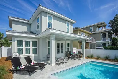 Image de Superbe maison moderne Brand New Beach à Miramar Beach! ! Ouvert 7 / 27-8 / 3