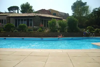 Image de Joli appartement en rez-de-jardin dans la région de St Tropez