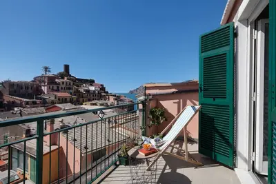 Image de Casa Colomba Ă Vernazza, terrasse avec vue sur la mer 011030-Lt-0106