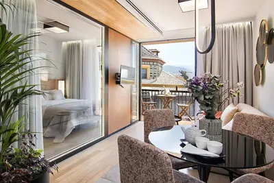 Image de ChezmoiHomes Luxury Alhambra Penthouse Collection Comares