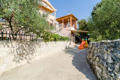Image de Apartments Donita - Appartement Standard 2 Chambres avec Balcon et Vue sur la Mer