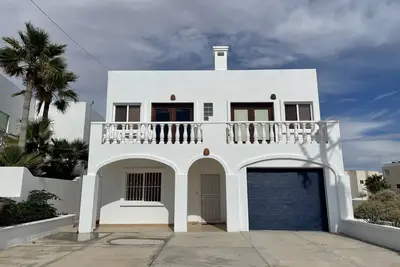 Image de Casa Oloier - Superbe Maison De 3 Chambres Sur 2 Histoires A Las Conchas