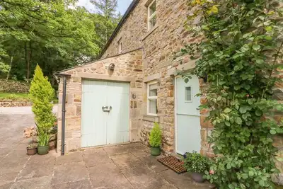 Image de Spens Farm, avec un jardin à Tatham, Réf. 1012502