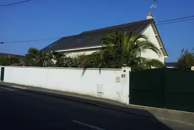 Image de Appartement tout confort dans quartier résidentiel