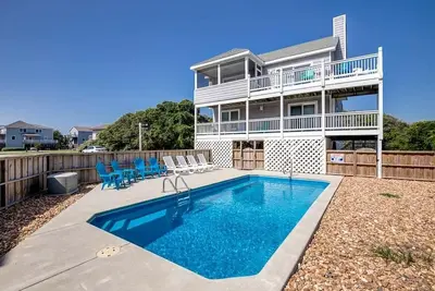 Image de Contes de requins | 50 m de la plage | Piscine privée