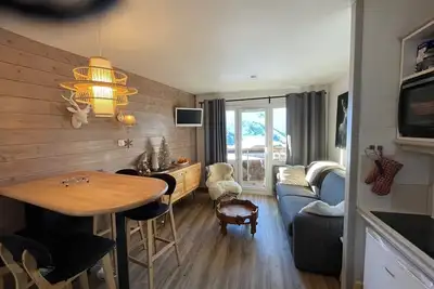 Image de Appartement De Charme pour 4 personnes  refait à neuf