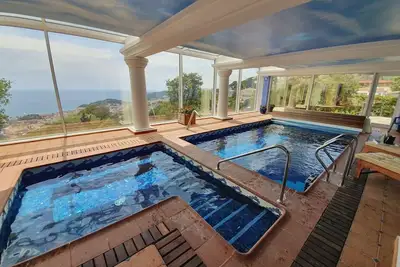 Image de Vila Panorama, étonnante villa avec spa et piscine intérieure