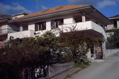 Image de Appartement à 100 mètres de la mer sur la côte ionienne