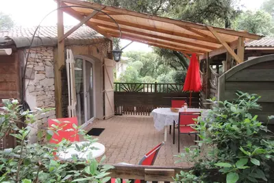 Image de Gite pour 2 sous les chênes, accueil vélo et piscine