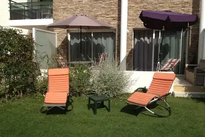 Image de Terra Cotta, spacieux appartement T2 - Terrasse Jardin Parking - Accès Pmr