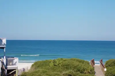 Immaculez Avec Une Vue Imprenable Sur Le Golfe Et Les ÉTAPES De La Plage, Animaux Domestiques!