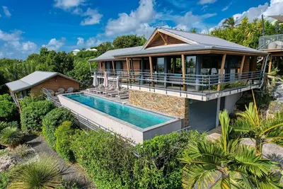 Image de Archipelago, villa avec vue dégagée mer, piscine de nage à débordement et spacieuse