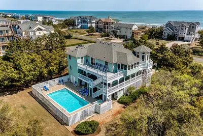 Image de Stillwater | 98 pieds de la plage | Chiens bienvenus, piscine privée, bain à remous