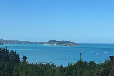Image de Hilltop Heaven - Kaiteriteri Maison de vacances
