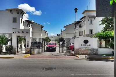 Image de Appartement 2 chambres / piscine / trop 6 personnes / 5 min en voiture de la plage