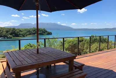 Image de Tara-Dise, privé avec vue imprenable sur le lac