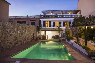 Image de Alzina Living. Villa Son Mas, licence touristique.