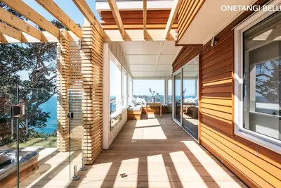 Image de Onetangi Belle: Côte et pays