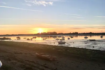 Image de Maison de Pêcheur, Port de Penerf. Unique!