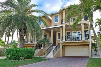 Image de Starfish West- Beautiful Villa with amazing sunset, private heated pool and a few steps to the beach