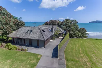 Image de Calianne - Superbe architecture en bord de mer