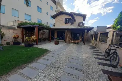 Image de 262, belle maison de 2 chambres avec patio merveilleux