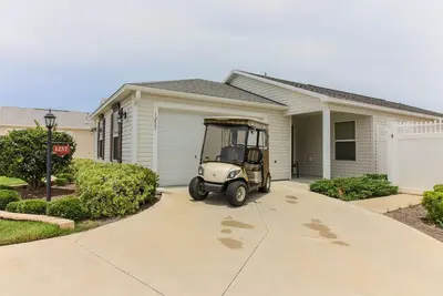 Image de Super Endroit. Entre Brownwood Et Lake Summer. Chariot De Golf À Gaz Inclus.