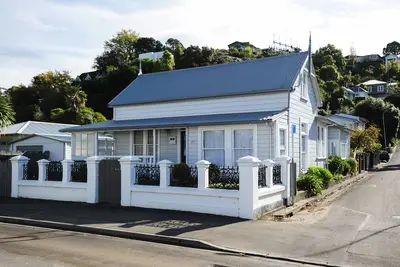 Image de Puriri Downtown Villa - Maison de vacances Napier