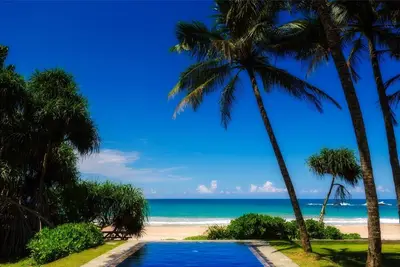 Image de Villananda - Incroyable villa en bord de mer avec piscine privée