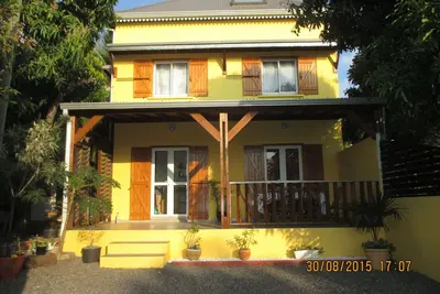 Image de La Kaz Ferblantier. Villa située à 5 min à pieds des plages de Saint-Leu.
