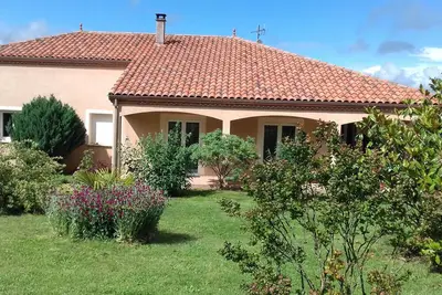 Image de Maison de campagne 3 chambres, piscine avec parc clôturé