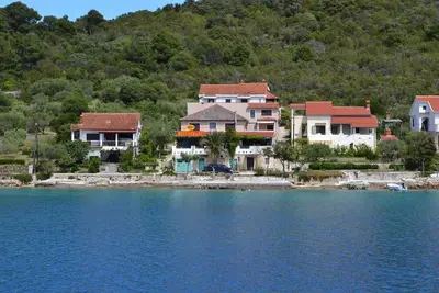 Appartement à Molat près du Port