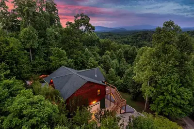 Image de Nouvelle Liste! Cabine confortable avec vue sur la montagne