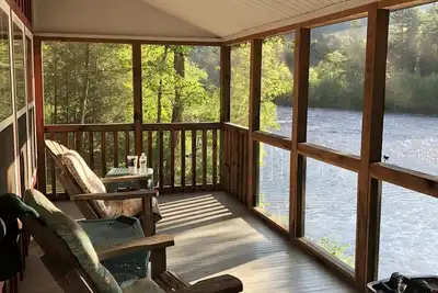 Image de Muddy Feet Retreat - Un chalet confortable sur le ruisseau Loyalsock