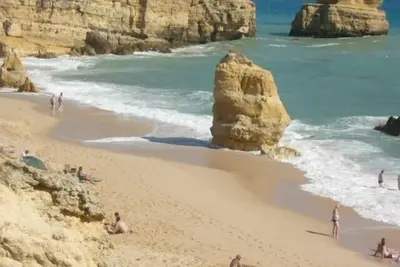 Image de Appartement de 2 chambres, piscine commune et plage très proche