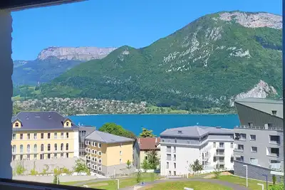 Image de 🎖 Le Tableau du Lac 507 - 2 chambres avec terrasse vue Lac et Parc