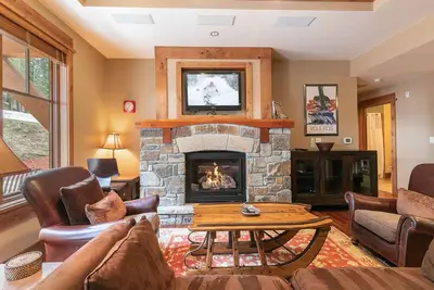 Image de 2 ch dans le Northstar Village, près du lac Tahoe