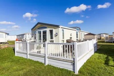 Image de Pavillon de luxe accueillant les chiens de 6 couchages dans le Suffolk avec grande terrasse ref 40126