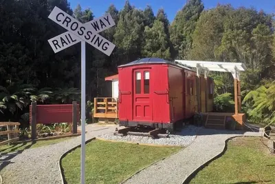 Image de Train unique de plus de 100 ans - Te Pahika