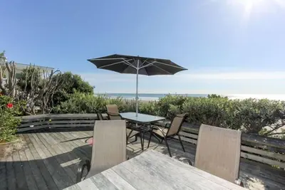 Image de Oakura Beach Front - etquot; Détendez-vous Repos Enjoyandquot;