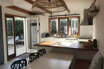 Image de Détente chez soi loin de chez soi