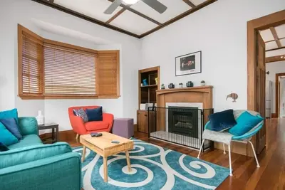 Image de Cozy Cbd Cottage Hamilton - central, bien équipé