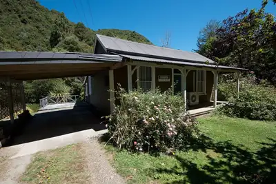 Image de Charmant chalet de style ancien.