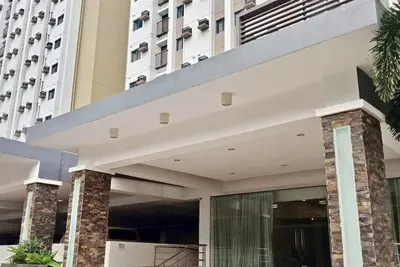 Image de condo dans la ville w / fibr wifi, près de I. T. , Sm, Ayala