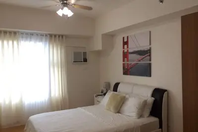 Image de Studio contemporain élégant au condo 8adriatico