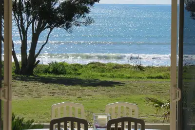 Image de Superbe retraite balnéaire sur la plage d'Ohope. <br>Finaliste Bach de l'année 2018
