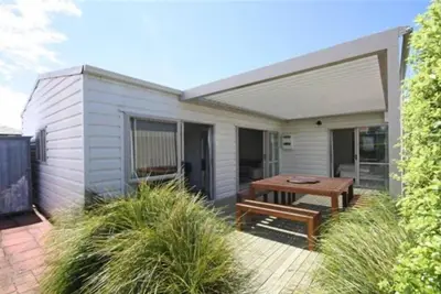 Image de Plan ouvert moderne Bach pour 8 personnes - grande terrasse ensoleillée