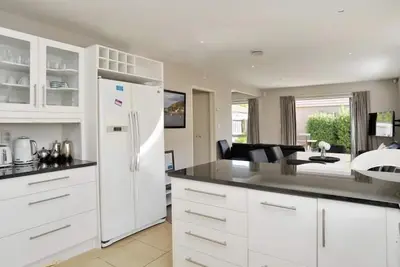 Image de Regents Villa B