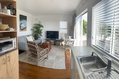 Image de Barefoot Cottage - Vue imprenable sur l'océan